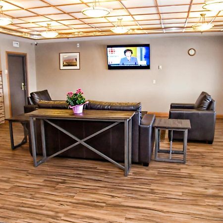 Lakeview Inns & Suites - براندون الغرفة الصورة