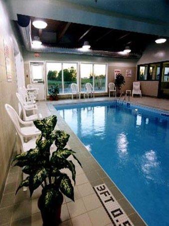 Lakeview Inns & Suites - براندون وسائل الراحة الصورة